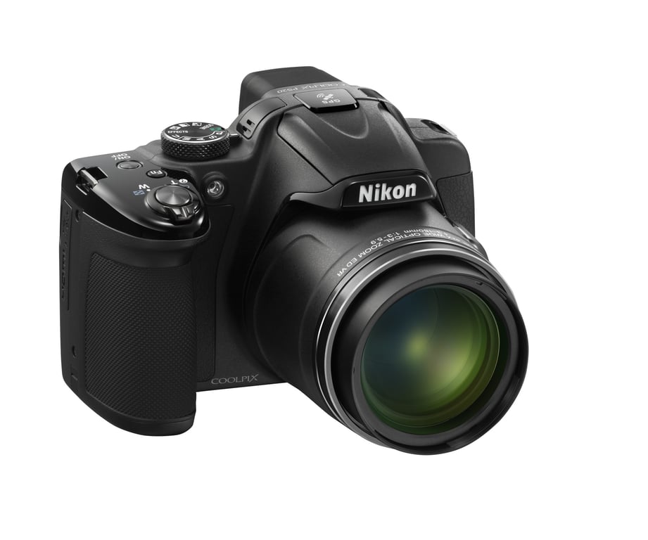 Nikon COOLPIX P520 1/2.3 Appareil photo Bridge 18,1 MP CMOS 4896 x 3672 pixels Noir - Très bon état Très bon état Nikon reconditionné disponible sur Pixmania