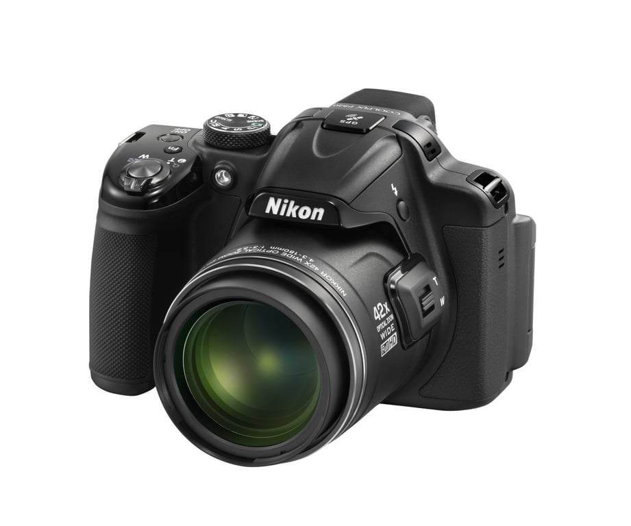 Nikon COOLPIX P520 1/2.3  Appareil photo Bridge 18,1 MP CMOS 4896 x 3672 pixels Noir - Bon état Bon état Nikon reconditionné photo 2 | Dero