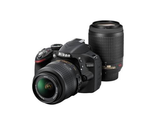 Nikon D3200 - appareil photo numérique objectifs AF-S DX 18-55 mm et 55-200 mm VR État correct - 399,00 € Nikon D3200 - appareil photo numérique objectifs AF-S DX 18-55 mm et 55-200 mm VR État correct Nikon reconditionné disponible sur Fnac