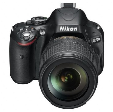 Nikon D5100 + AF-S DX NIKKOR 18-105mm f/3.5-5.6G ED VR Kit d'appareil-photo SLR 16,2 MP CMOS 4928 x 3264 pixels Noir - Bon état Bon état reconditionné disponible sur Pixmania