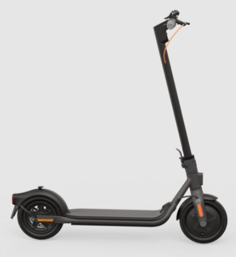 Ninebot by Segway F30D trottinette électrique 20 km/h Noir 7,65 Ah - Excellent état Parfait état Ninebot by Segway reconditionné disponible sur Pixmania