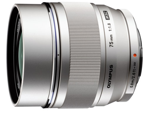 Objectif hybride Olympus M. Zuiko Digital 75 mm f/1.8 Argent État correct Olympus reconditionné disponible sur Fnac