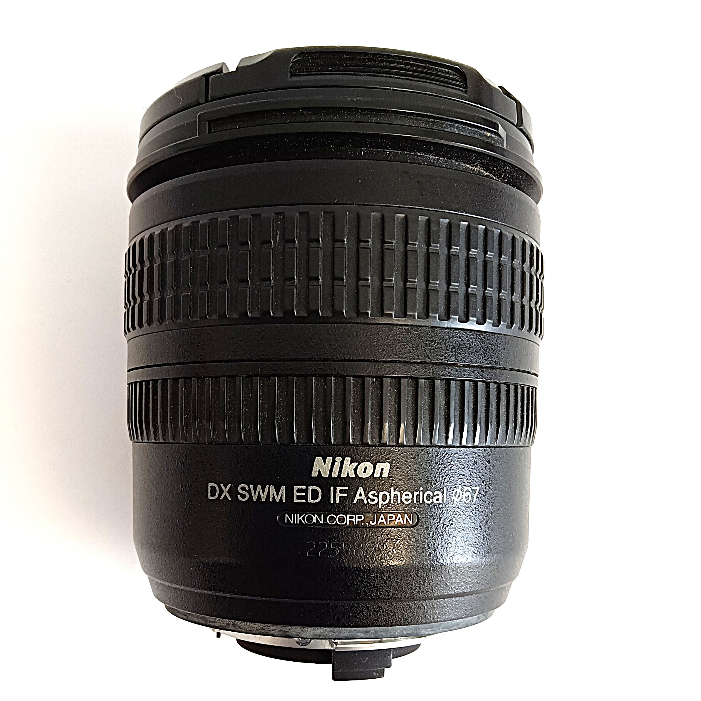 Voir photo 4 de Objectif Nikon AF-S DX Nikkor 18-70mm f/3.5-4.5 G ED Ø67 Objectif Nikon AF-S DX Nikkor 18-70mm f/3.5-4.5 G ED Ø67 Bon état reconditionné photo 4