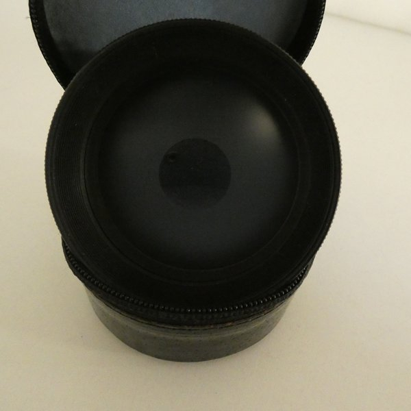 Voir photo 4 de Objectif Portrait vignetage V-T 58 Izumar 58 mm Objectif Portrait vignetage V-T 58 Izumar 58 mm Très bon état reconditionné photo 4