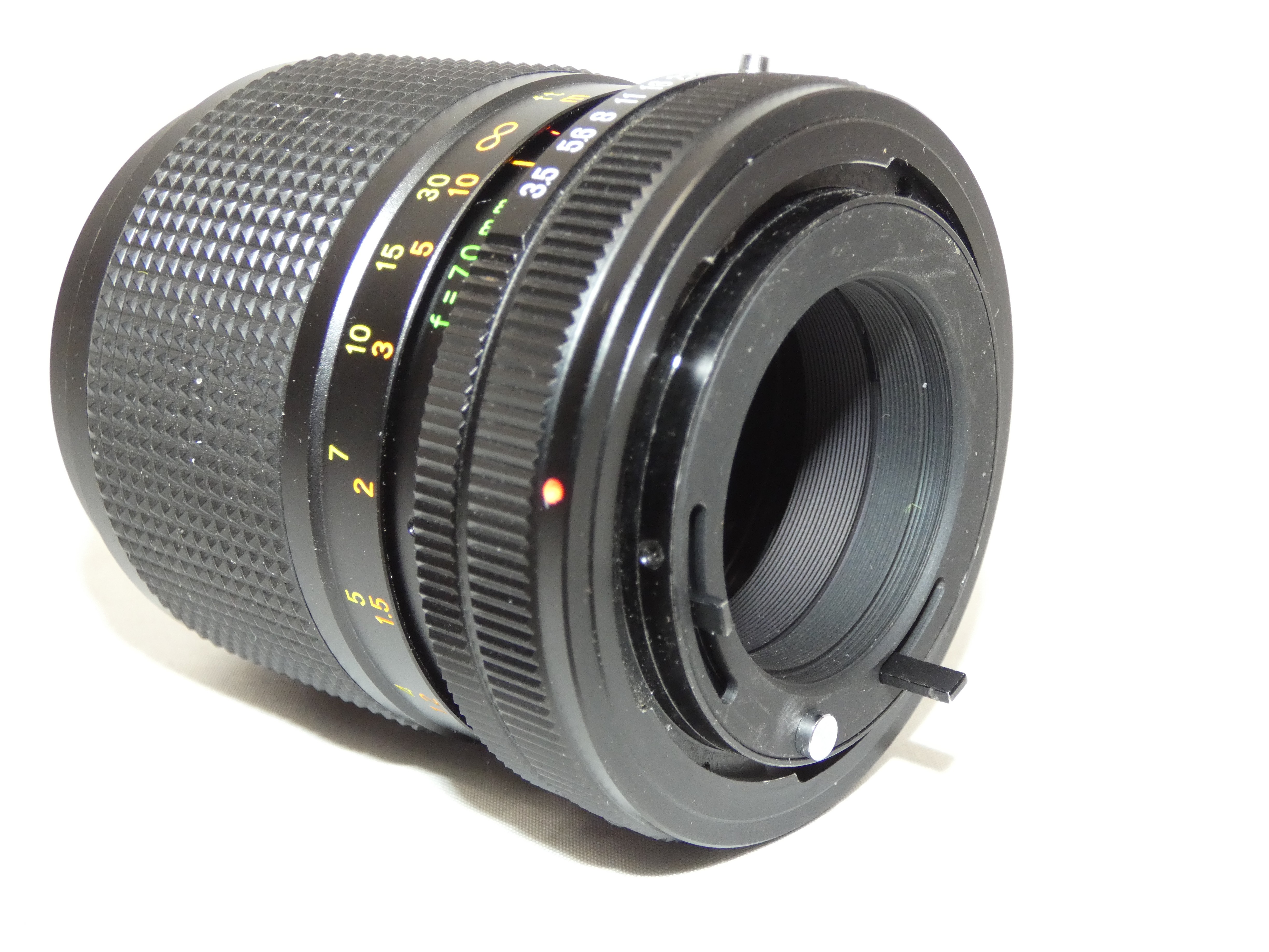Voir photo 4 de Objectif pour appareil photo EIKOR MC 35-70 mm f/3.5-4.5 Objectif pour appareil photo EIKOR MC 35-70 mm f/3.5-4.5 Très bon état reconditionné photo 4