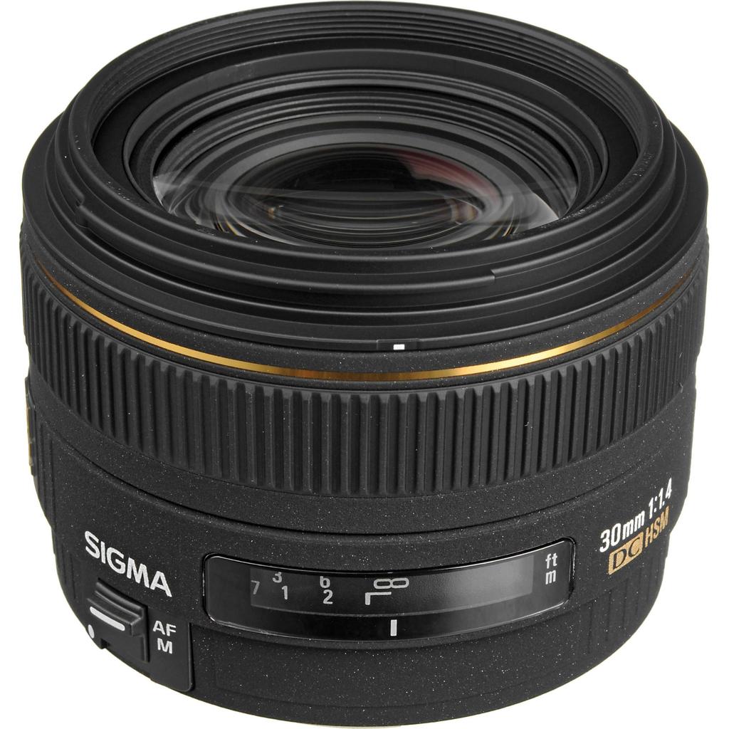 Objectif Sigma 30mm EX DC HSM AF-S Nikon 30mm f/1.4 Reconditionné Sigma reconditionné disponible sur Backmarket