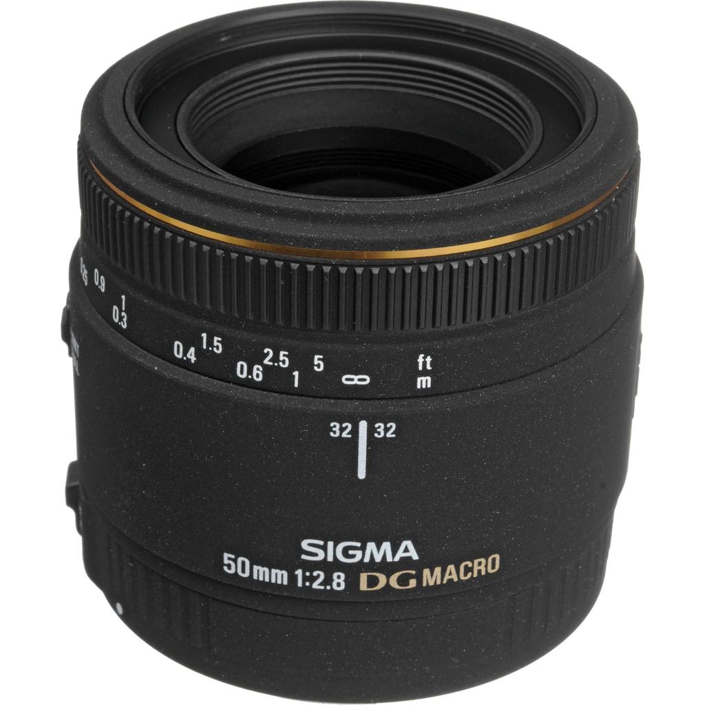 Objectif Sigma 50mm f/2.8 EX Macro - Monture Nikon Nikon 50 mm f/2.8 Reconditionné - 290,00 € Objectif Sigma 50mm f/2.8 EX Macro - Monture Nikon Nikon 50 mm f/2.8 Reconditionné Sigma reconditionné disponible sur Backmarket