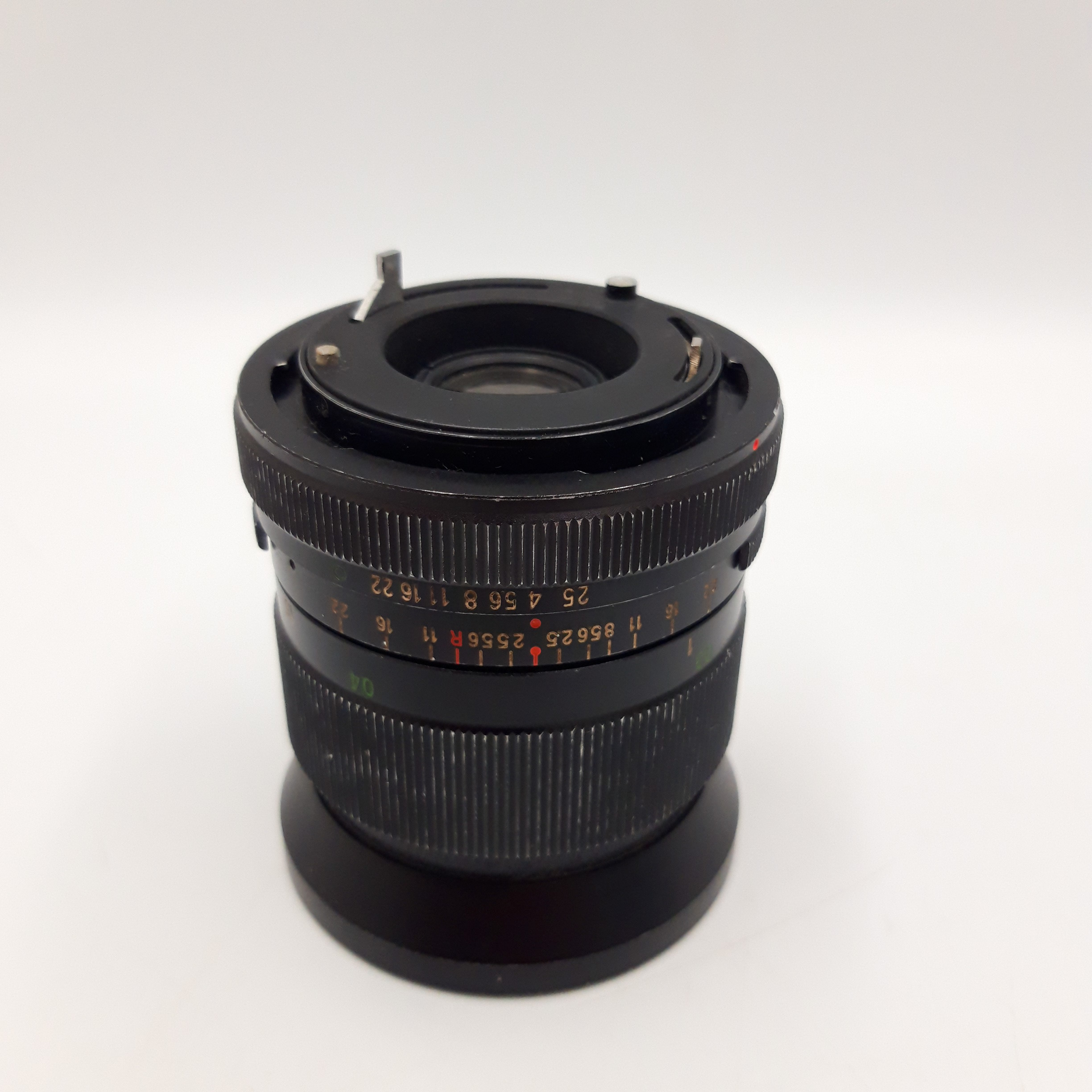 Voir photo 4 de Objectif Vivitar 28 mm 1 : 2.5 Objectif Vivitar 28 mm 1 : 2.5 Bon état reconditionné photo 4