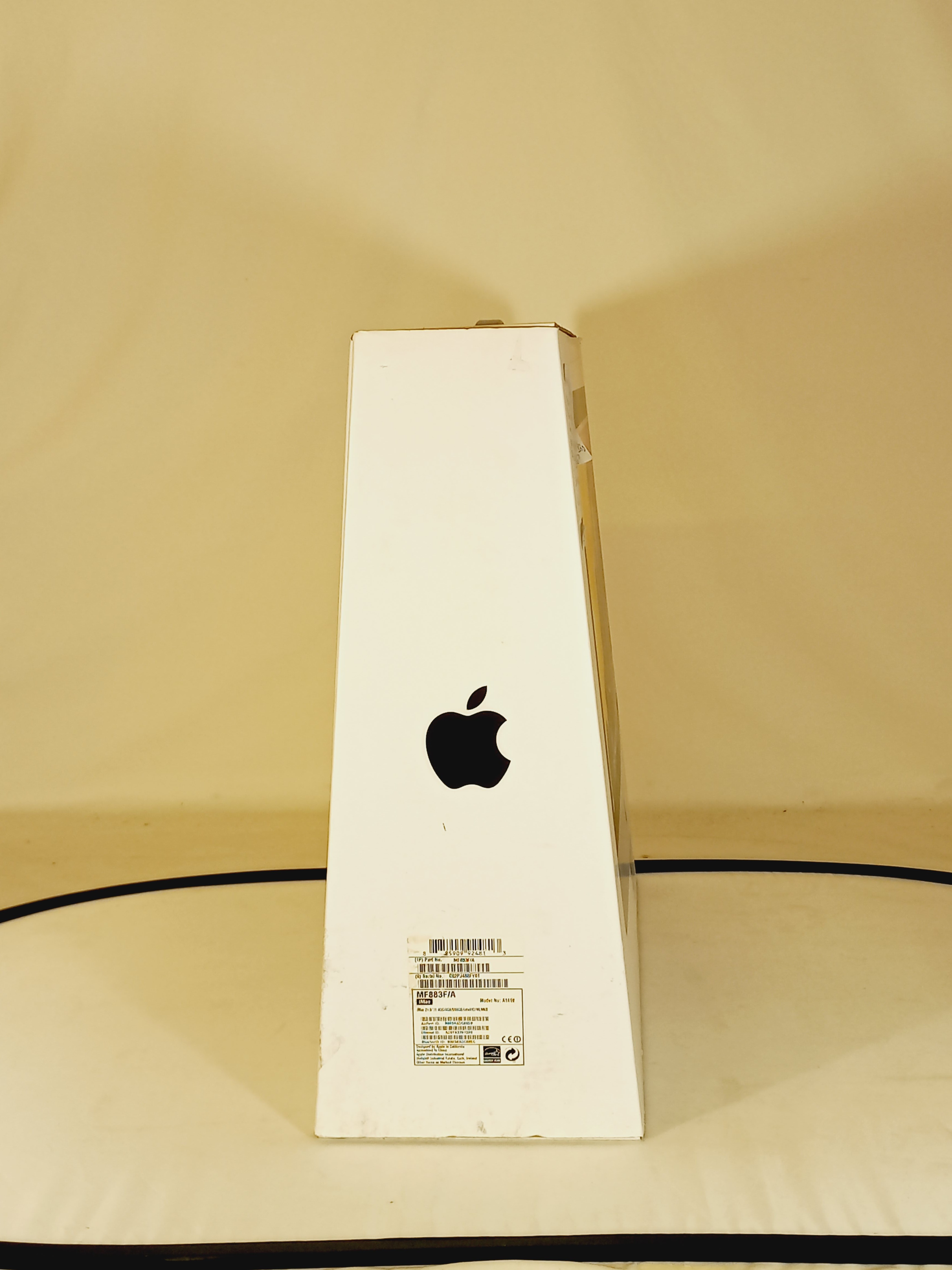 Voir photo 5 de Ordinateur IMAC processor I5. RAM 8 go / Disque dur 1 To avec son clavier dans son carton | Dero Ordinateur IMAC processor I5. RAM 8 go / Disque dur 1 To avec son clavier dans son carton Très bon état reconditionné photo 5 | Dero