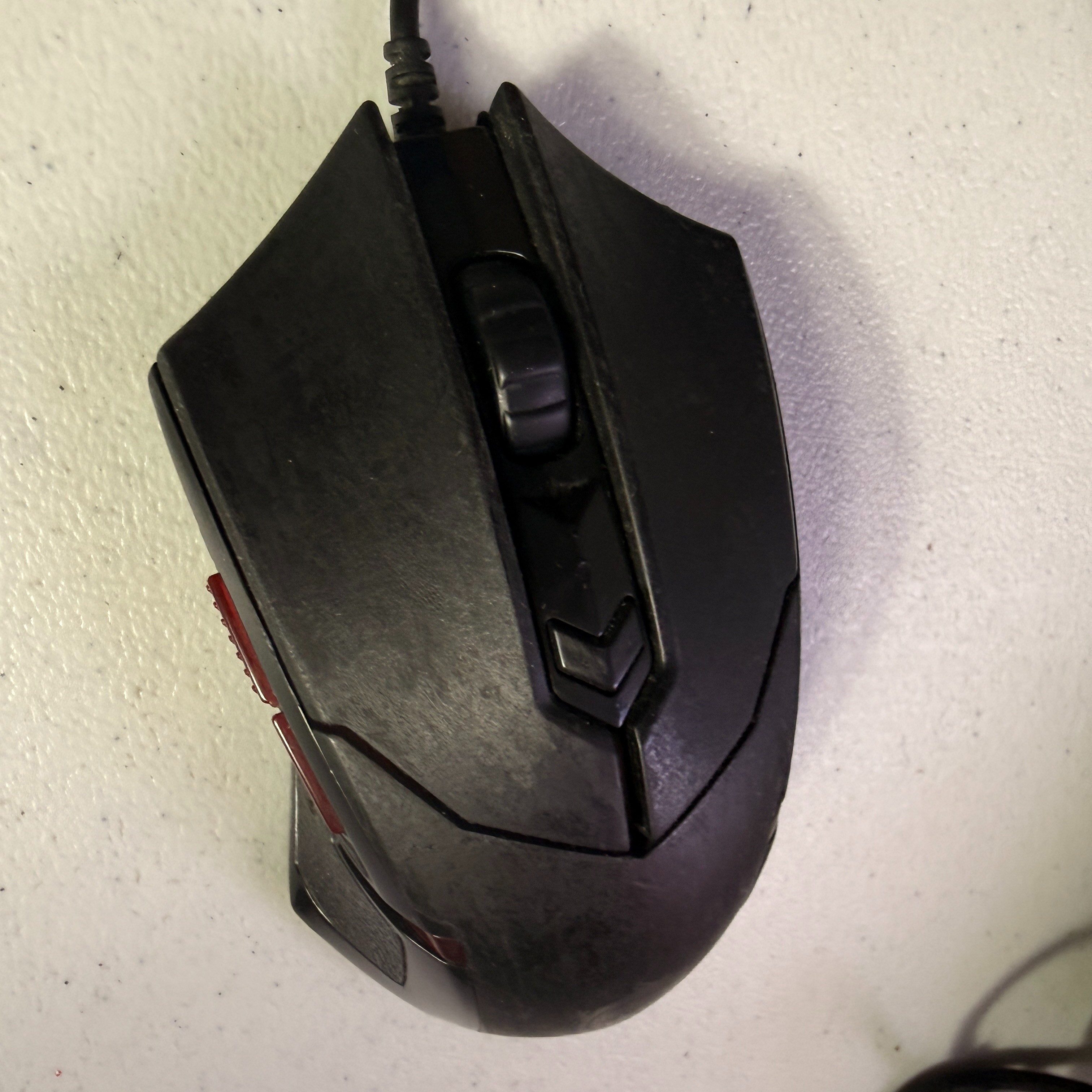 Voir photo 8 de Pack accesoire de gamer : clavier / souris et casque Pack accesoire de gamer : clavier / souris et casque État correct reconditionné photo 8