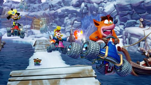 Pack Console Sony PS4 Slim 1 To Noir + Crash Team Racing Nitro Fueled + 2ème manette - Bon état Bon état Sony reconditionné photo 2 | Dero