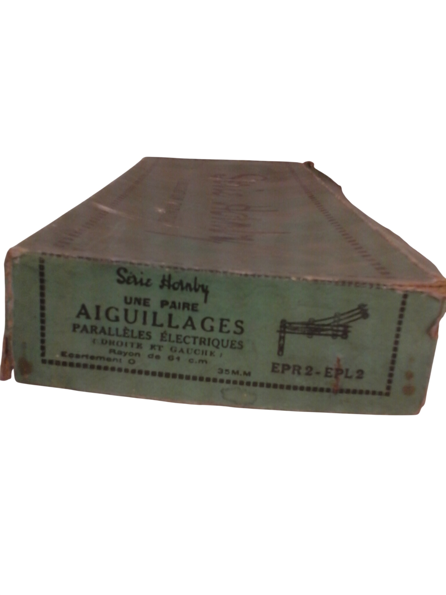 Paire d'aiguillages électriques Trains Hornby Bon état - 25,00 € Paire d'aiguillages électriques Trains Hornby Bon état reconditionné disponible sur Label Emmaüs