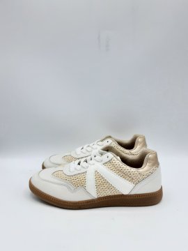 Acheter Paire de baskets Pomme - 25,00 € Paire de baskets Pomme N/A reconditionné disponible sur Claquettes Market