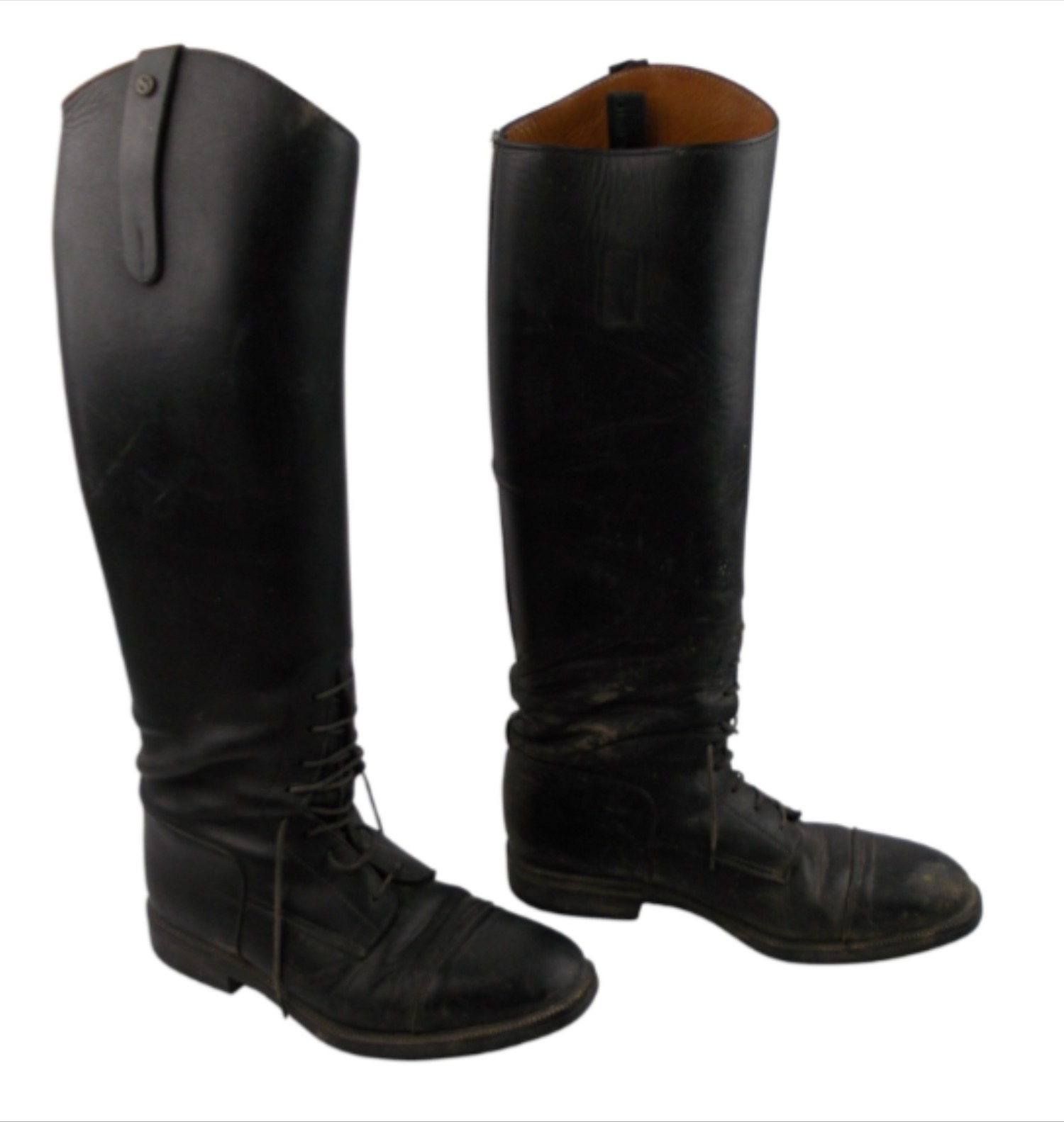 Acheter Paire de bottes d'équitation en cuir avec lacets Soubirac Bon état - 10,00 € Paire de bottes d'équitation en cuir avec lacets Soubirac Bon état reconditionné disponible sur Label Emmaüs