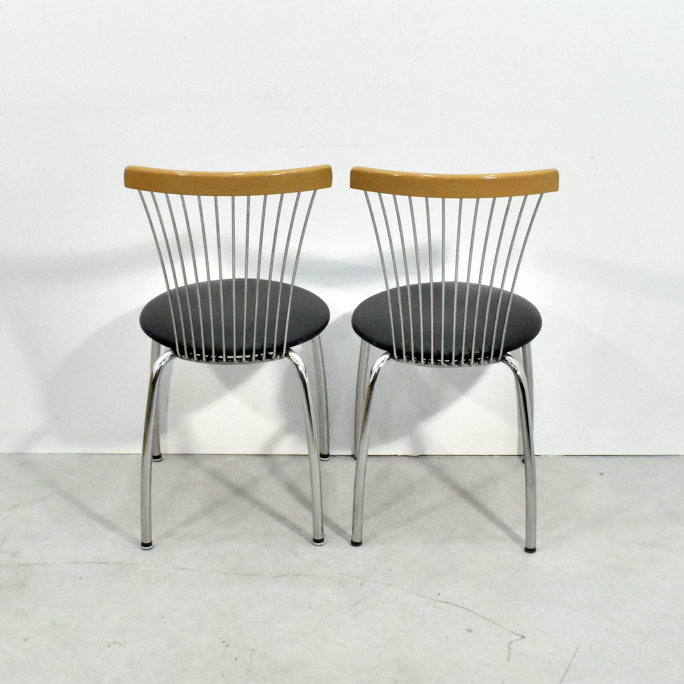 Voir photo 5 de Paire de Chaises de Cuisine - Efferzeta® Yellow Living Paire de Chaises de Cuisine - Efferzeta® Yellow Living Bon état reconditionné photo 5