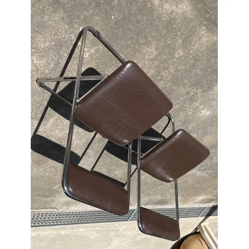Paire De Chaises Pliables, Années 70, 80 Bon état - 39,00 € Paire De Chaises Pliables, Années 70, 80 Bon état reconditionné disponible sur Rakuten