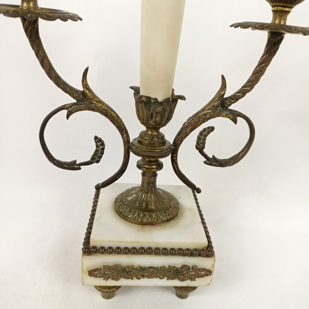 Voir photo 5 de Paire de chandeliers style Louis XVI Paire de chandeliers style Louis XVI reconditionné photo 5