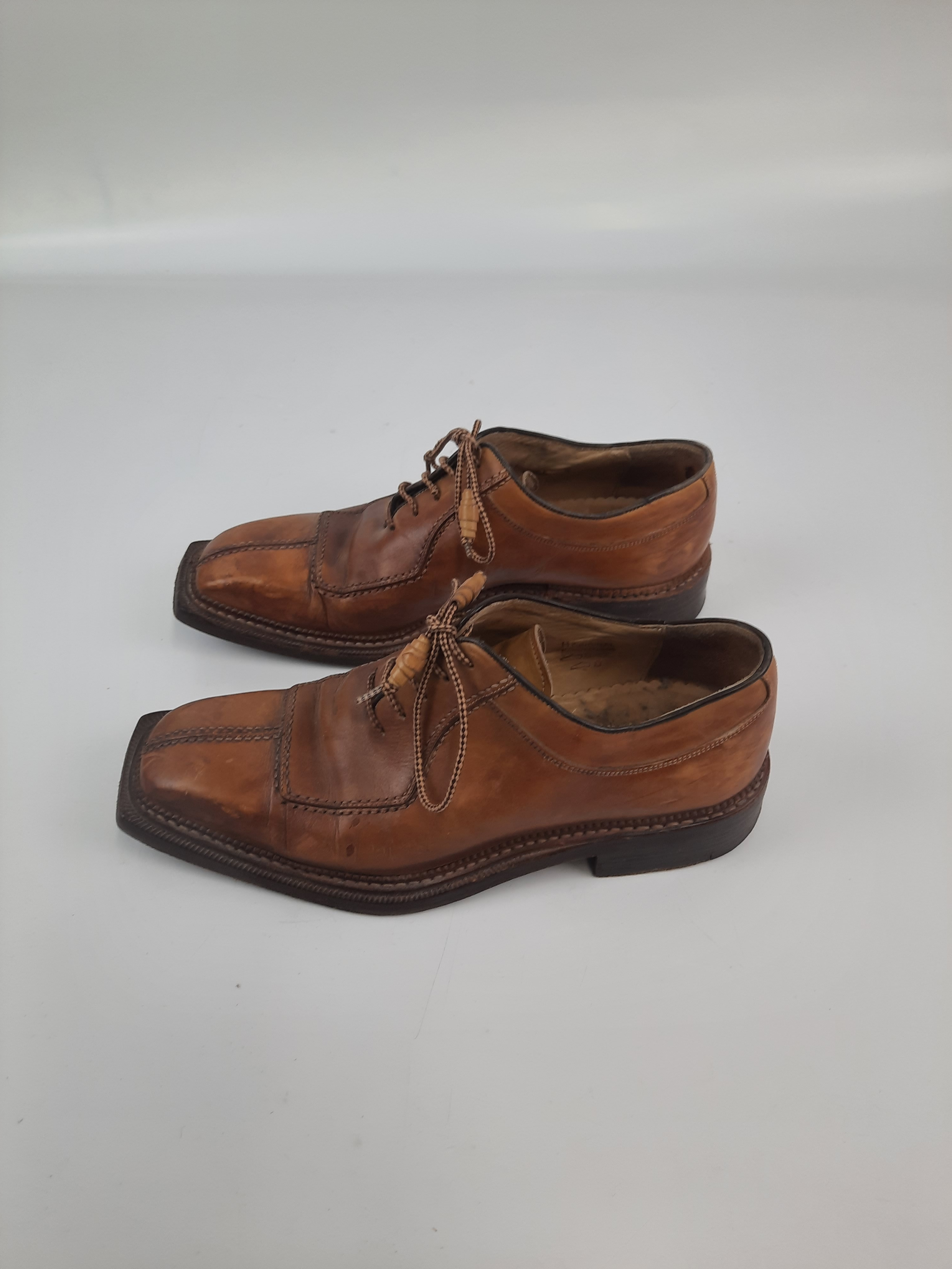 Voir photo 6 de Paire de chaussure Harris Firenze Paire de chaussure Harris Firenze État correct reconditionné photo 6