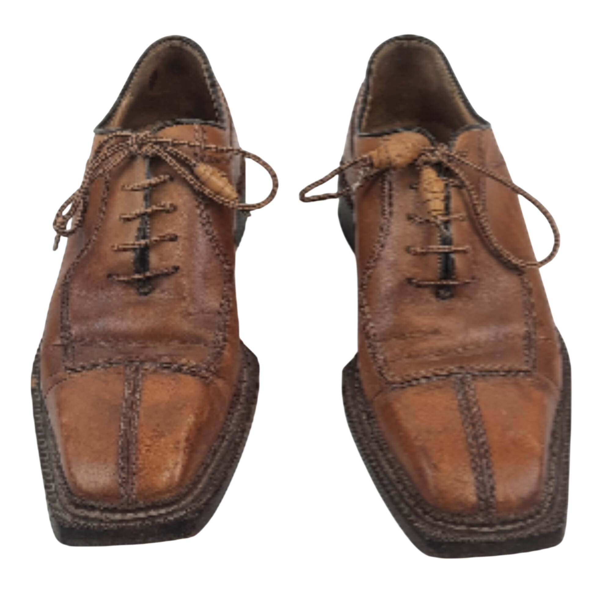Acheter Paire de chaussure Harris Firenze État correct - 101,00 € Paire de chaussure Harris Firenze État correct reconditionné disponible sur Label Emmaüs