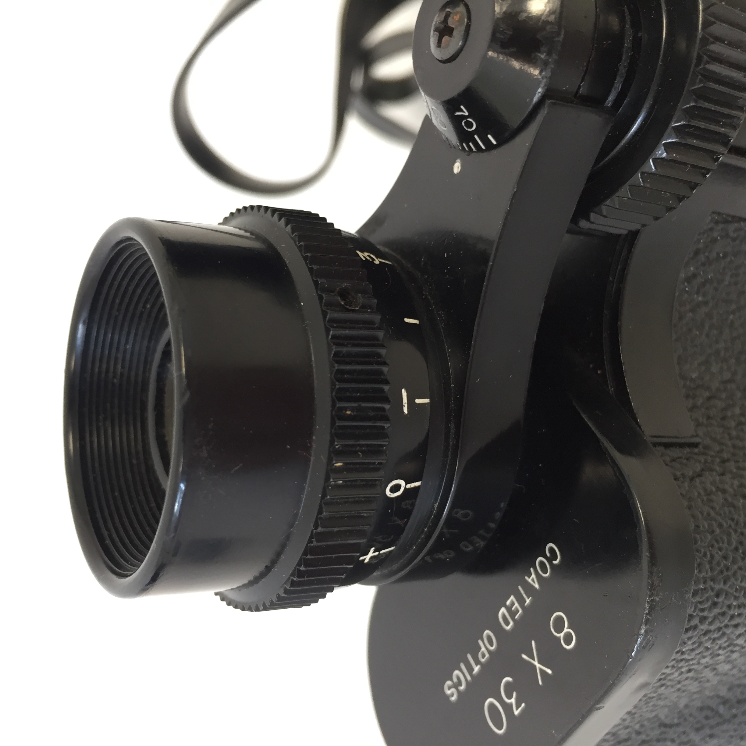 Voir photo 6 de Paire de jumelles starlight 8 x 30 coated optics Paire de jumelles starlight 8 x 30 coated optics Bon état reconditionné photo 6