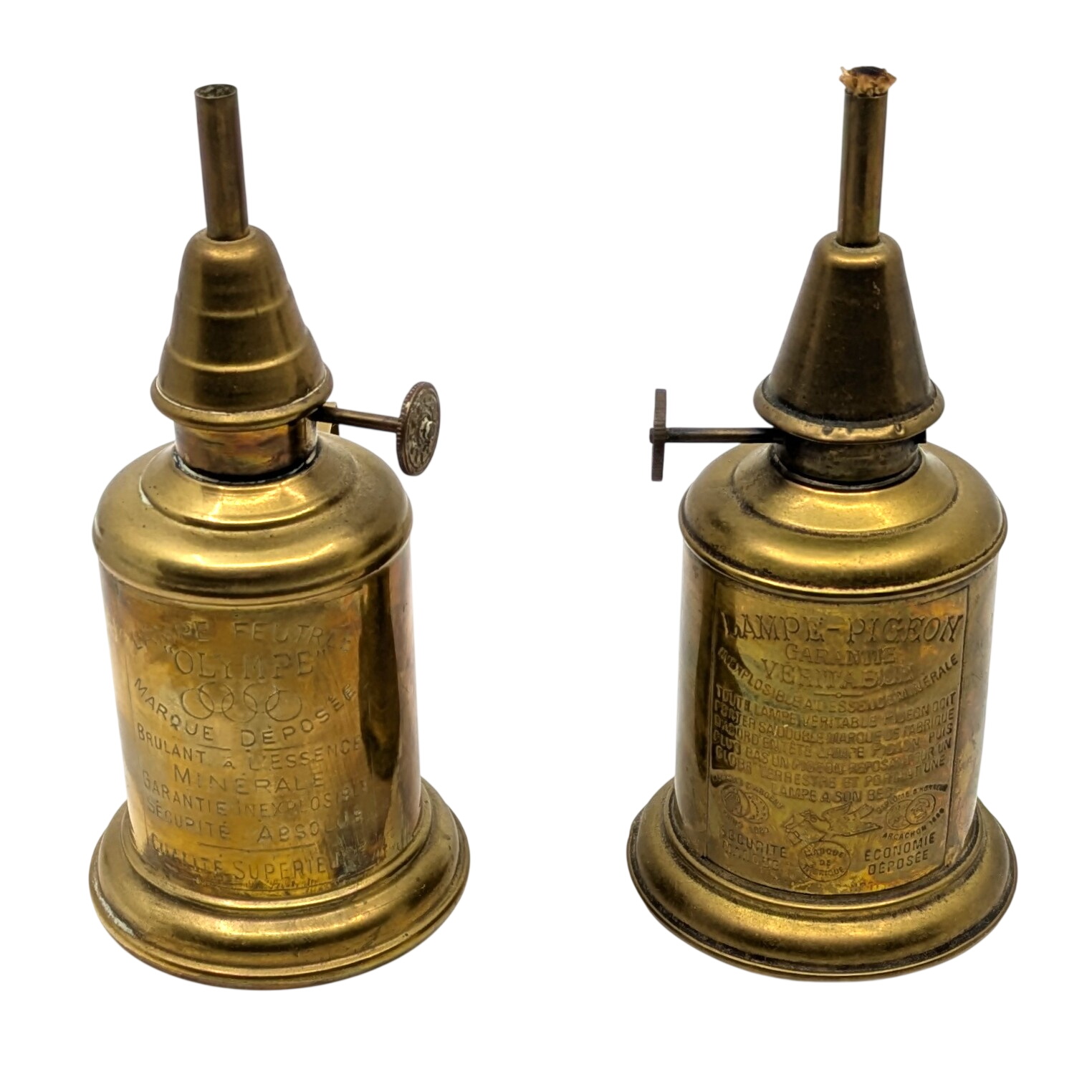 Acheter Paire de lampes à essence anciennes en laiton Olympe et Pigeon Bon état - 19,60 € Paire de lampes à essence anciennes en laiton Olympe et Pigeon Bon état reconditionné disponible sur Label Emmaüs