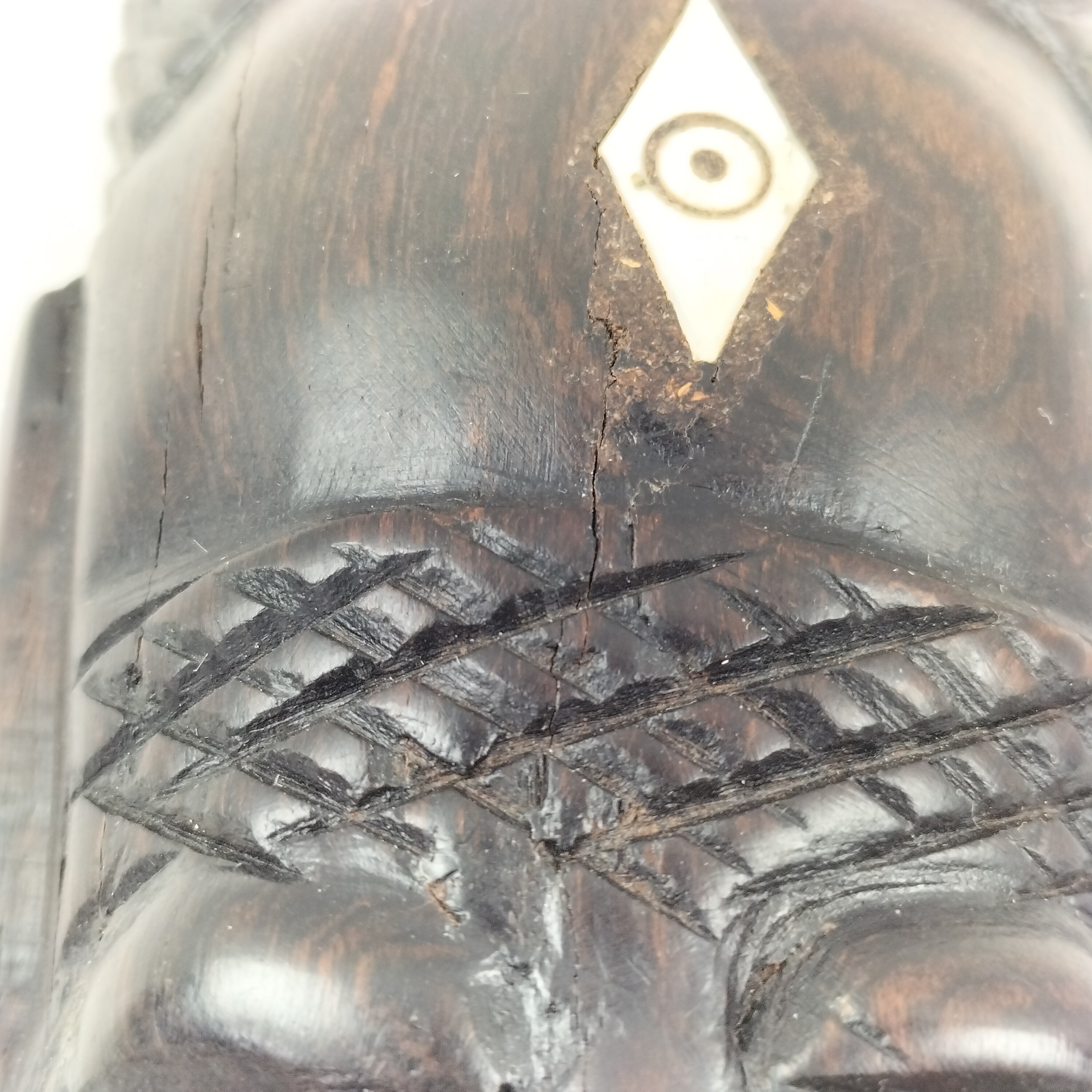 Voir photo 7 de Paire de Masques Africains en Bois – Décoration murale Paire de Masques Africains en Bois – Décoration murale Bon état reconditionné photo 7
