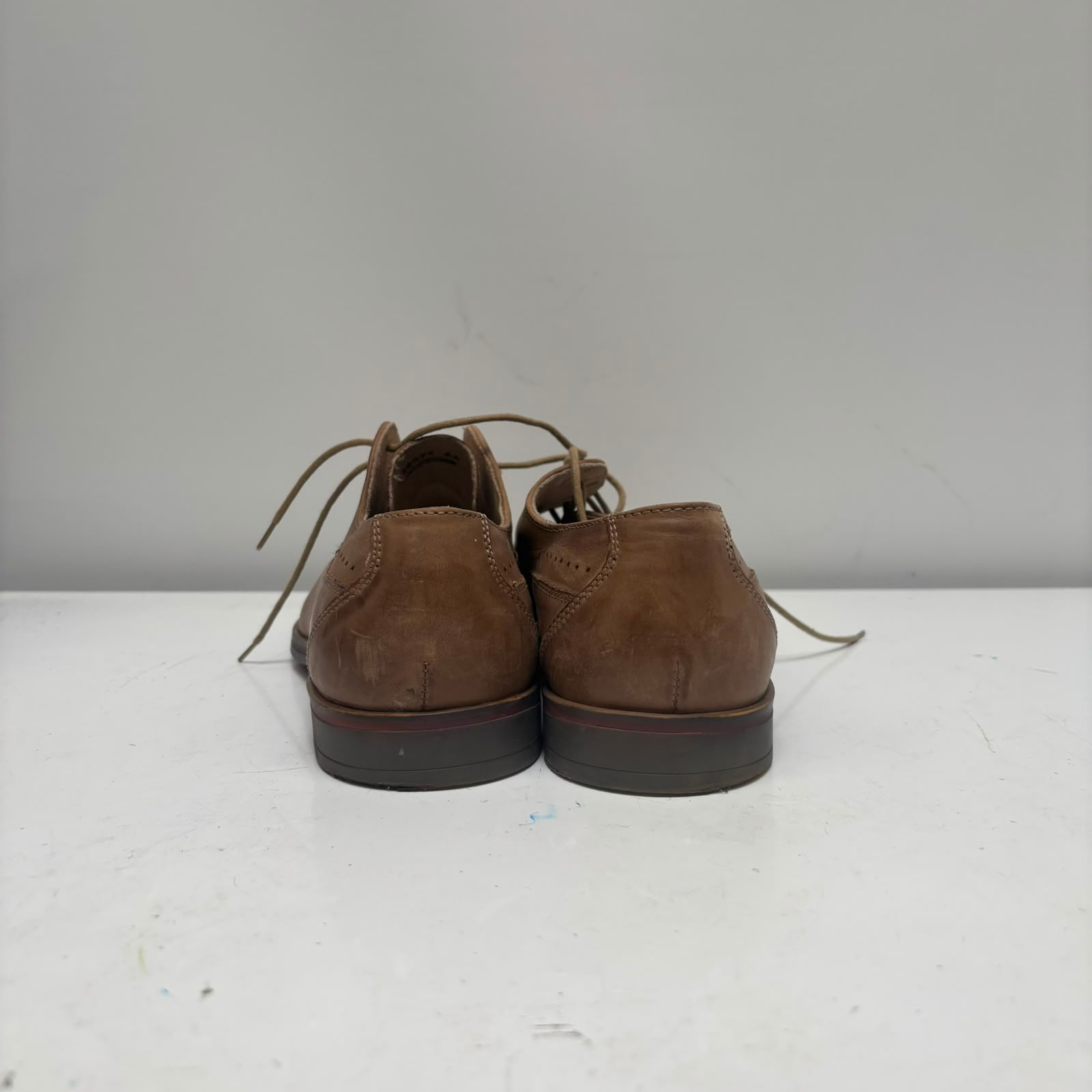Voir photo 3 de Paire de mocassins Carlington taille 44 Paire de mocassins Carlington taille 44 Bon état reconditionné photo 3