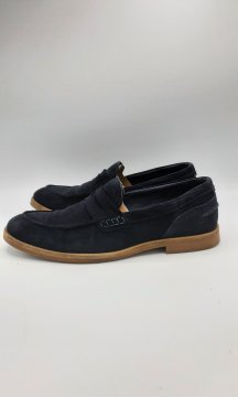 Paire de mocassins de seconde main Eram - 15,00 € Paire de mocassins de seconde main Eram reconditionné disponible sur Claquettes Market