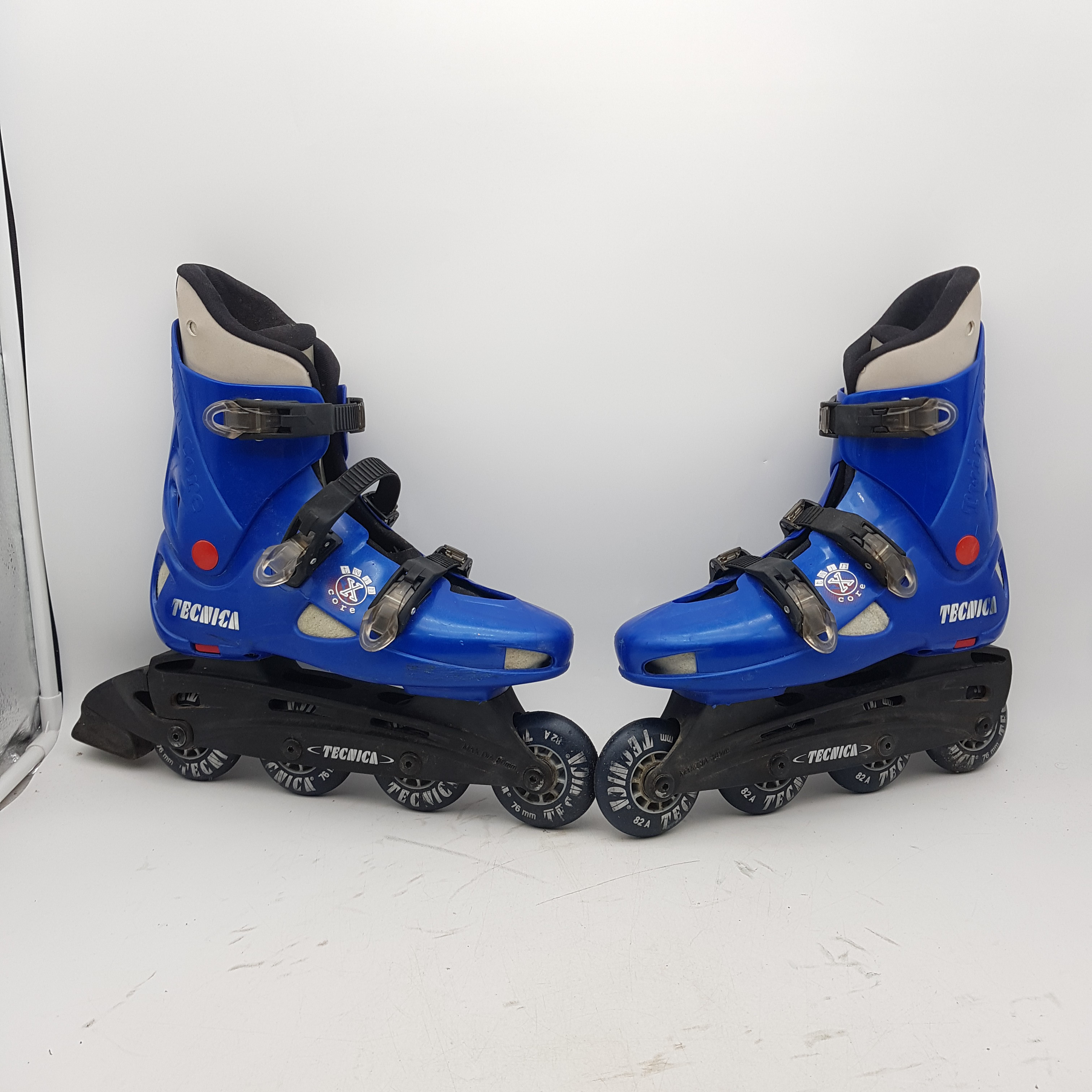 Voir photo 4 de Paire de rollers Tecnica Paire de rollers Tecnica Bon état reconditionné photo 4