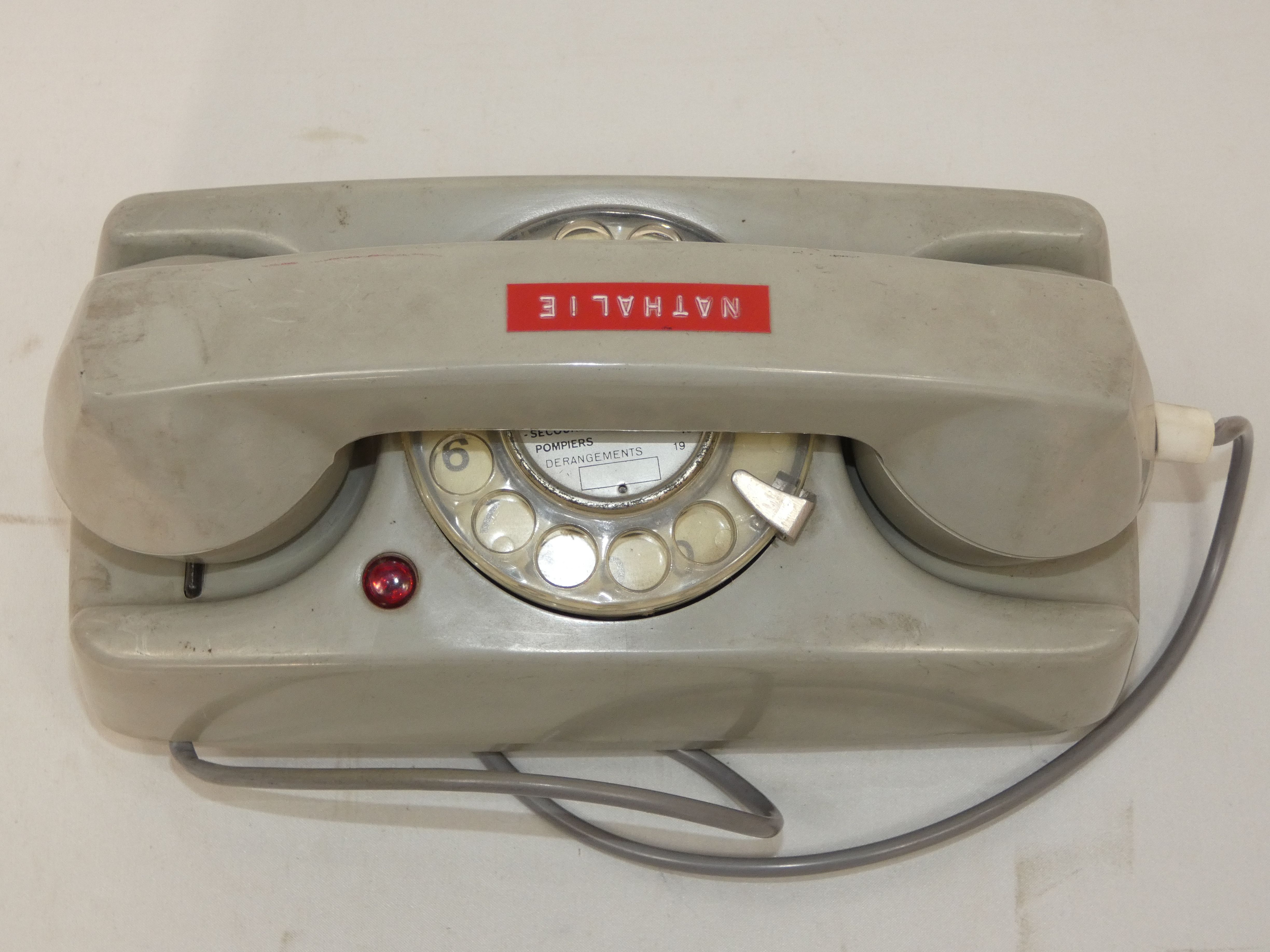 Voir photo 3 de Paire de téléphones vintage des années 80 Paire de téléphones vintage des années 80 Bon état reconditionné photo 3