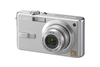 Panasonic Lumix DMC-FX7 silver État correct Panasonic reconditionné disponible sur Fnac