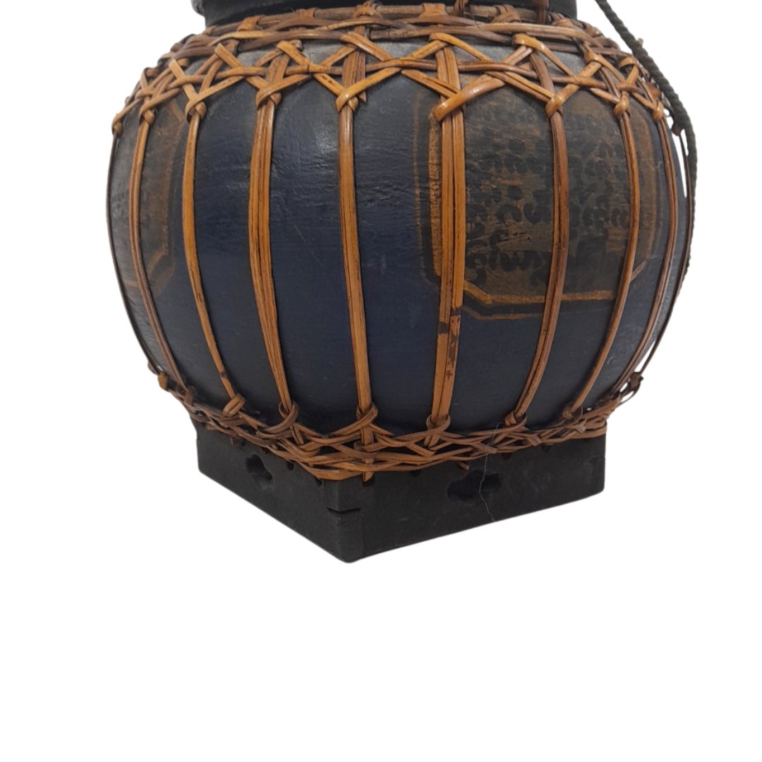 Voir photo 3 de Panier à Riz Traditionnel Asiatique en Vannerie Laquée et Rotin – Artisanat d'Asie du Sud-Est Panier à Riz Traditionnel Asiatique en Vannerie Laquée et Rotin – Artisanat d'Asie du Sud-Est Très bon état reconditionné photo 3