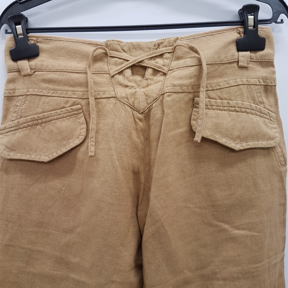 Voir photo 6 de Pantacourt beige - STEFANEL - Taille 38 Pantacourt beige - STEFANEL - Taille 38 Très bon état reconditionné photo 6