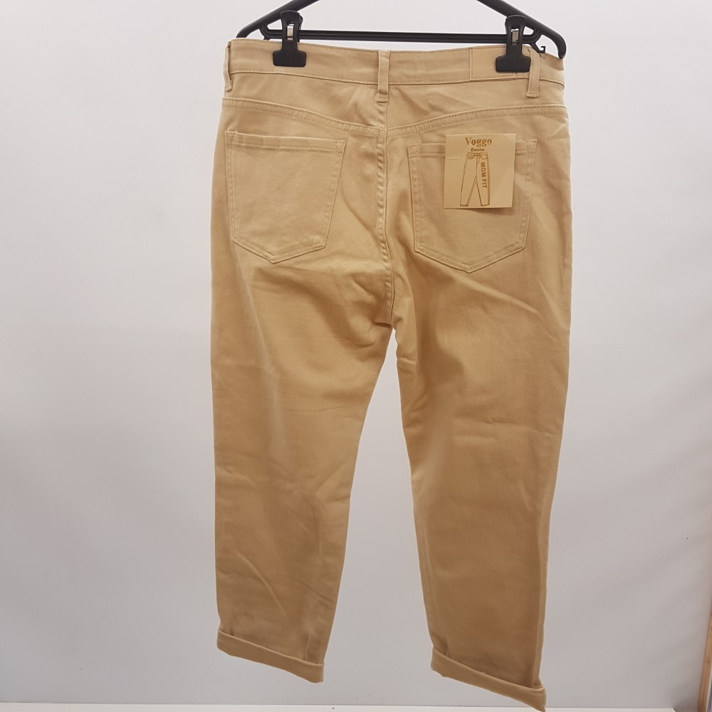 Voir photo 2 de Pantalon beige - VOGGO - Taille 44 Pantalon beige - VOGGO - Taille 44 Parfait état reconditionné photo 2