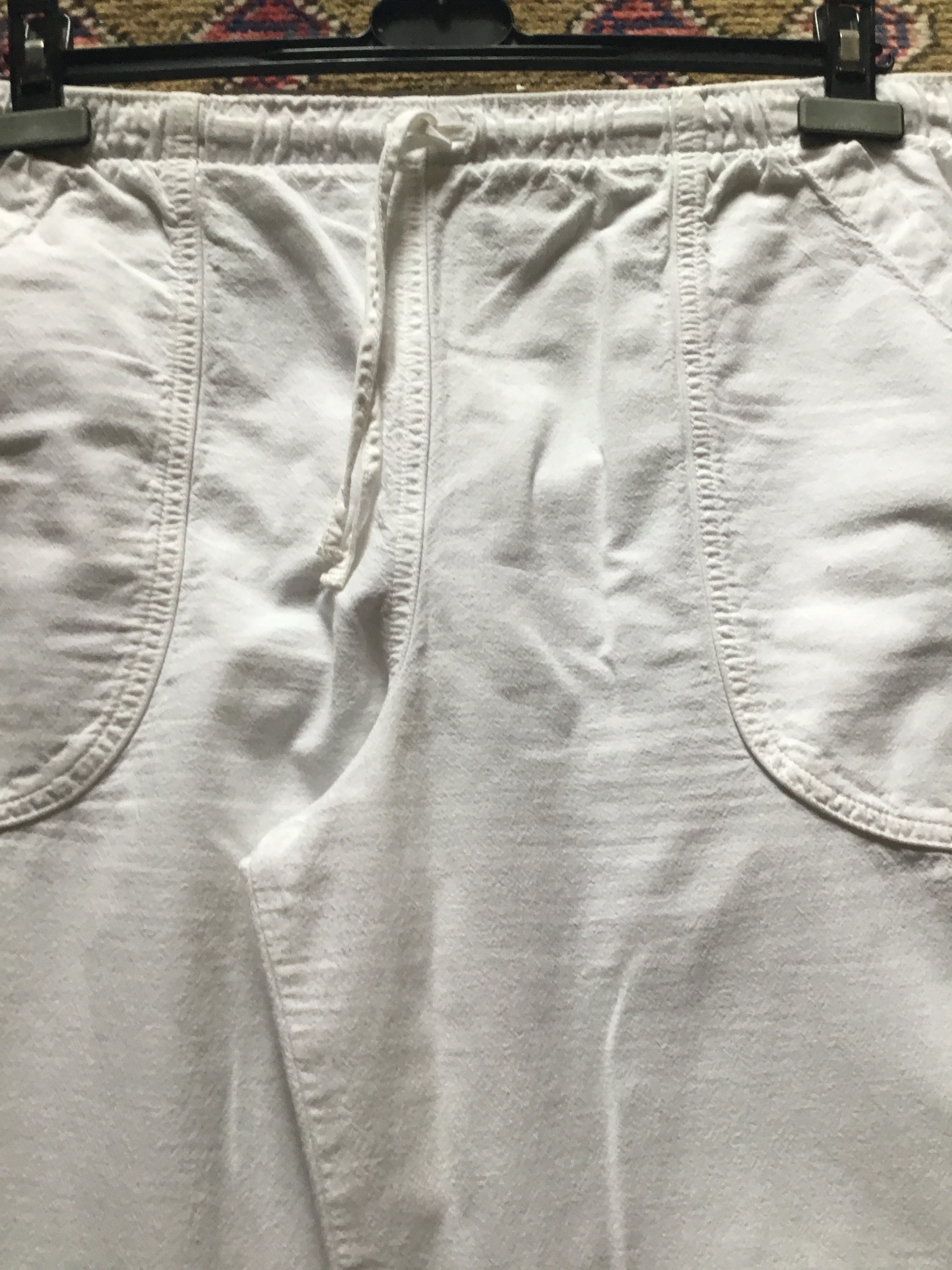 Voir photo 2 de Pantalon blanc style jogging « le Blé en herbe » Pantalon blanc style jogging « le Blé en herbe » Très bon état reconditionné photo 2