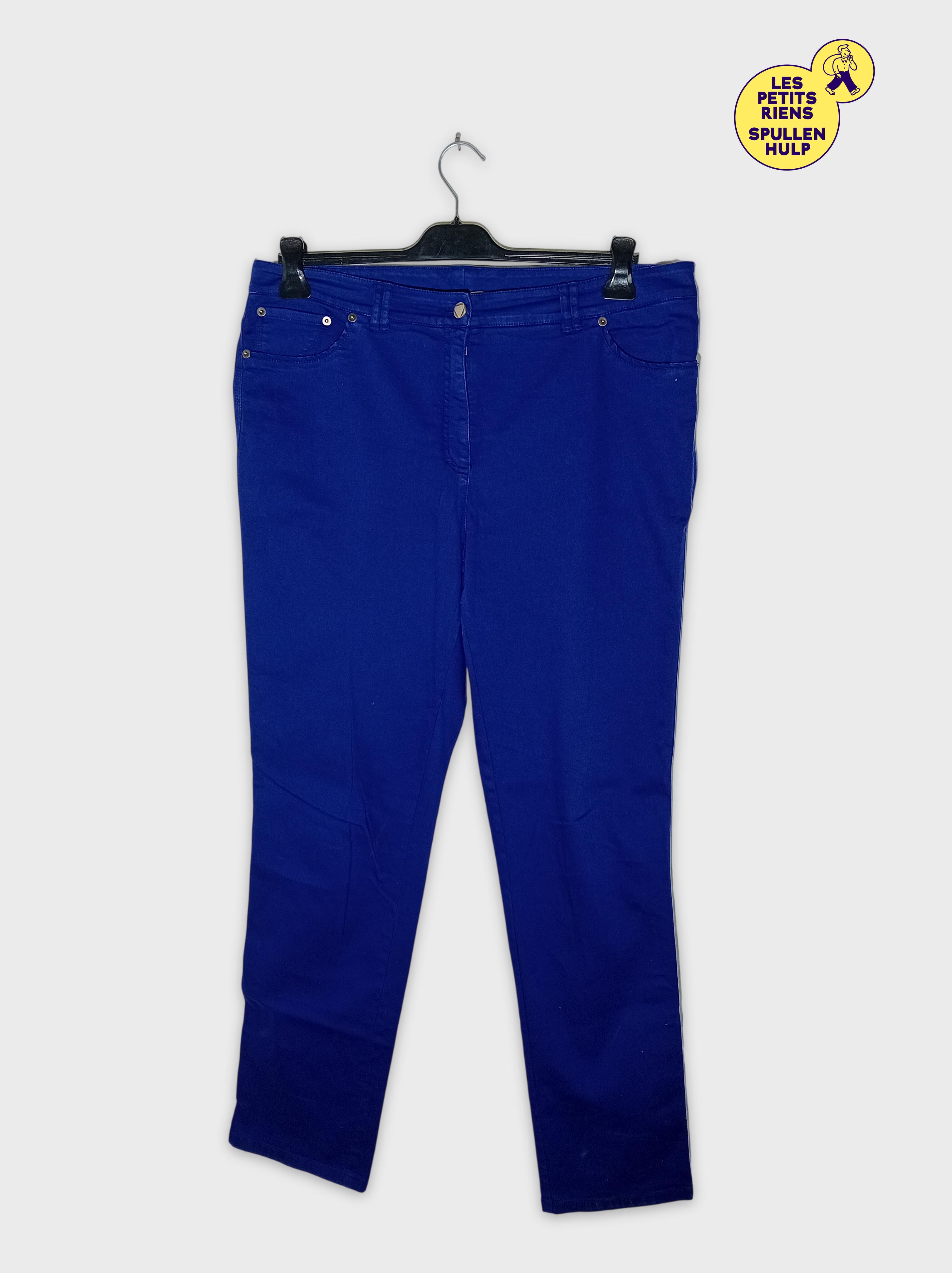 Pantalon Bleu Amania M. Xxxl / 46 (T3707) Très bon état - 10,00 € Pantalon Bleu Amania M. Xxxl / 46 (T3707) Très bon état reconditionné disponible sur Label Emmaüs