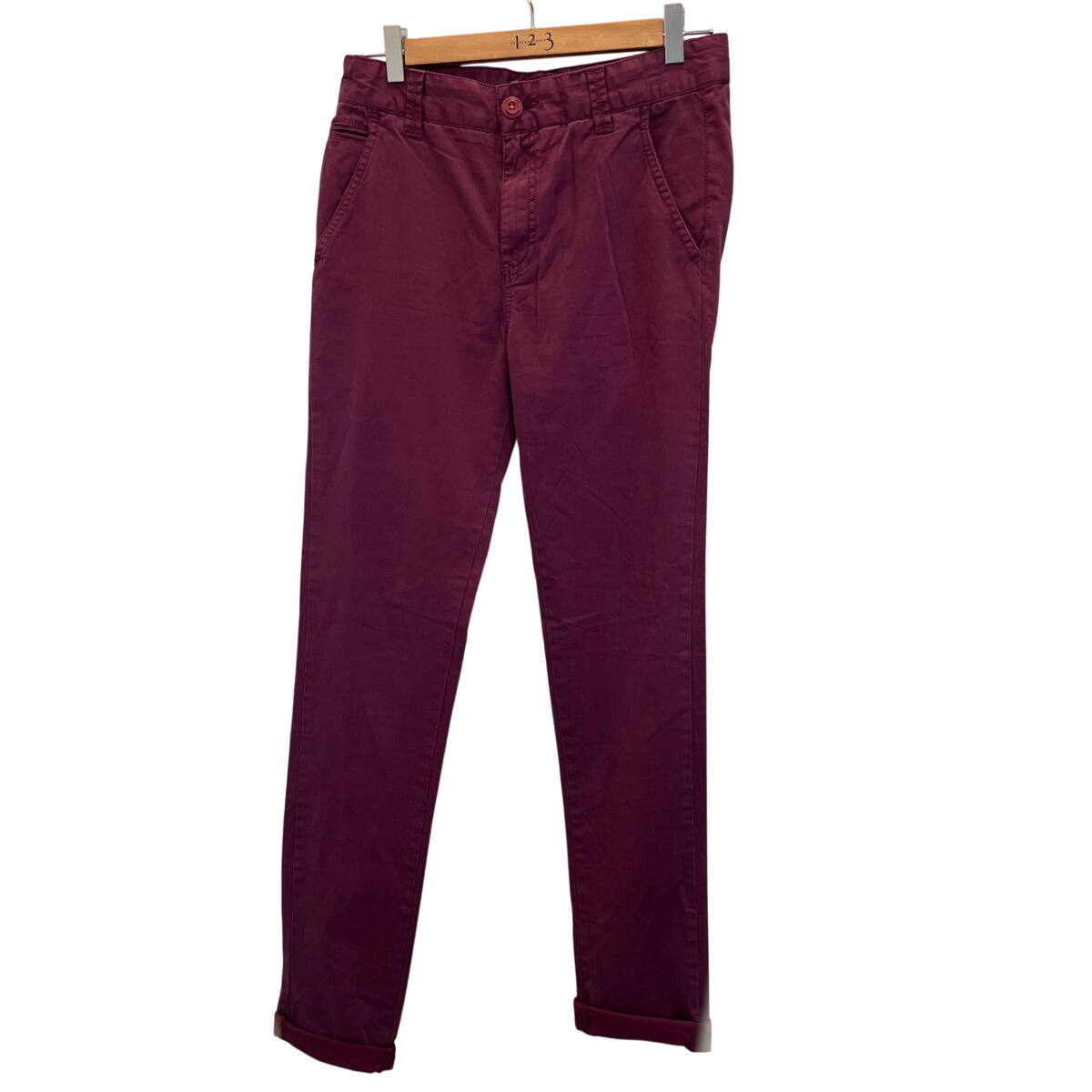 Pantalon Bordeau homme Kaporal, taille 44 Très bon état - 10,00 € Pantalon Bordeau homme Kaporal, taille 44 Très bon état reconditionné disponible sur Label Emmaüs