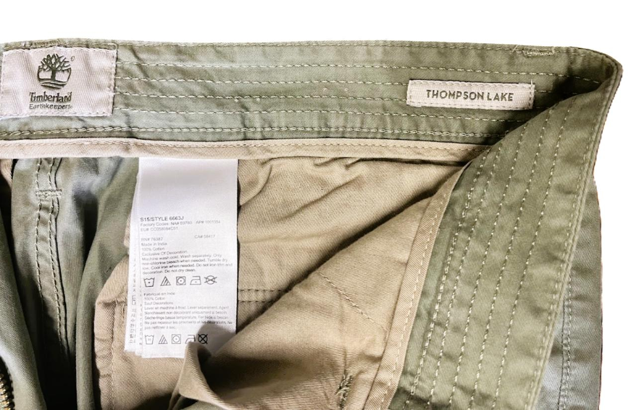 Voir photo 5 de Pantalon cargo Timberland "Size 32" Pantalon cargo Timberland "Size 32" Bon état reconditionné photo 5