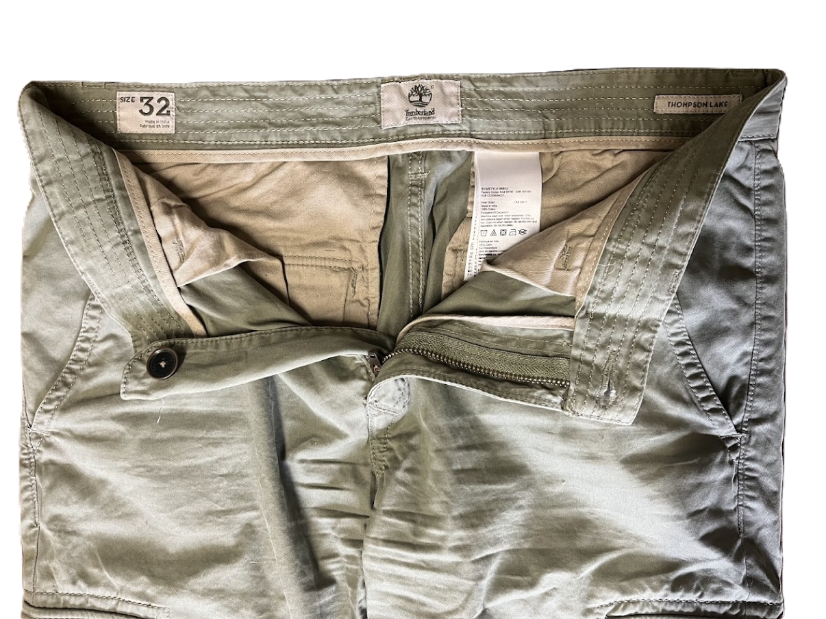 Voir photo 6 de Pantalon cargo Timberland "Size 32" Pantalon cargo Timberland "Size 32" Bon état reconditionné photo 6