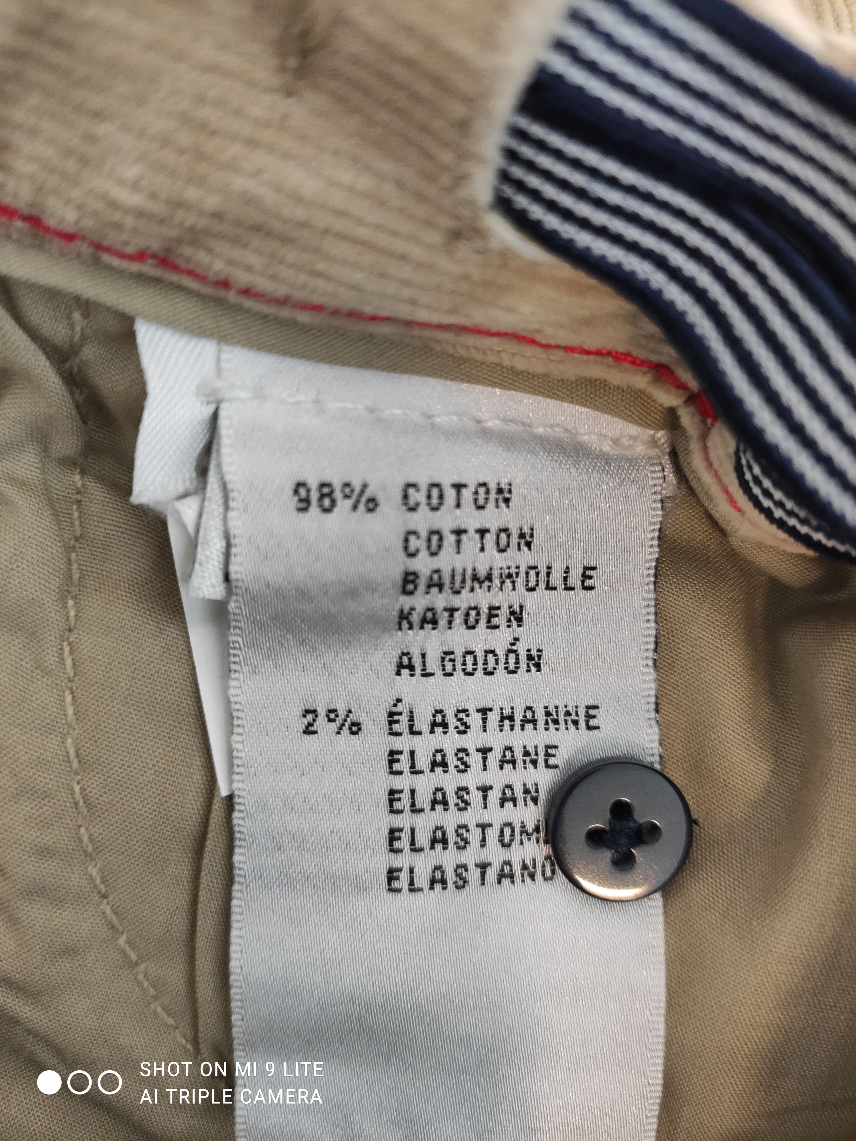 Voir photo 4 de Pantalon droit en velours côtelé beige – CYRILLUS – 7 ans (122 cm) Pantalon droit en velours côtelé beige – CYRILLUS – 7 ans (122 cm) Très bon état reconditionné photo 4