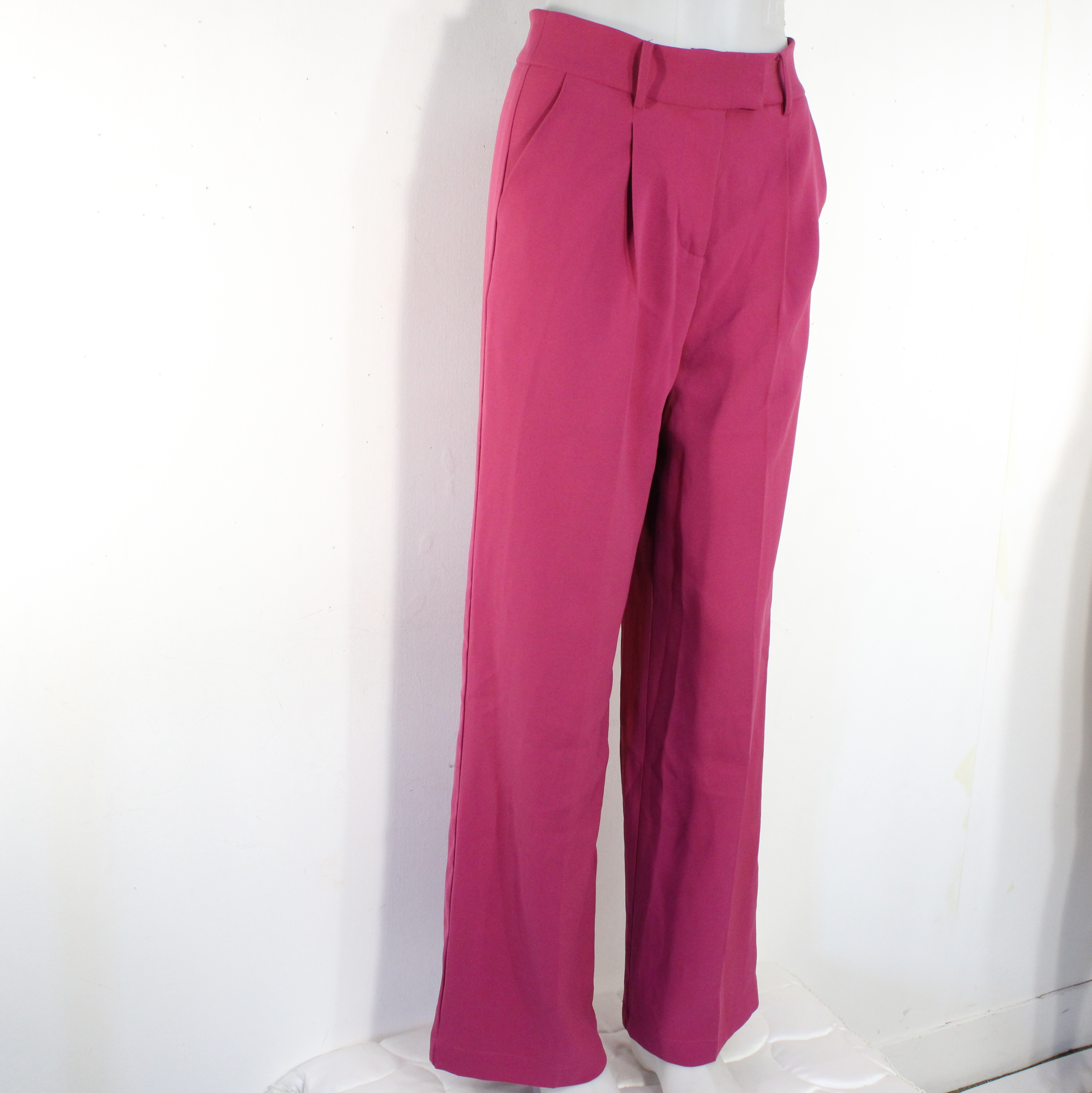Voir photo 4 de Pantalon Femme Magenta ETAM Taille S Pantalon Femme Magenta ETAM Taille S Très bon état reconditionné photo 4