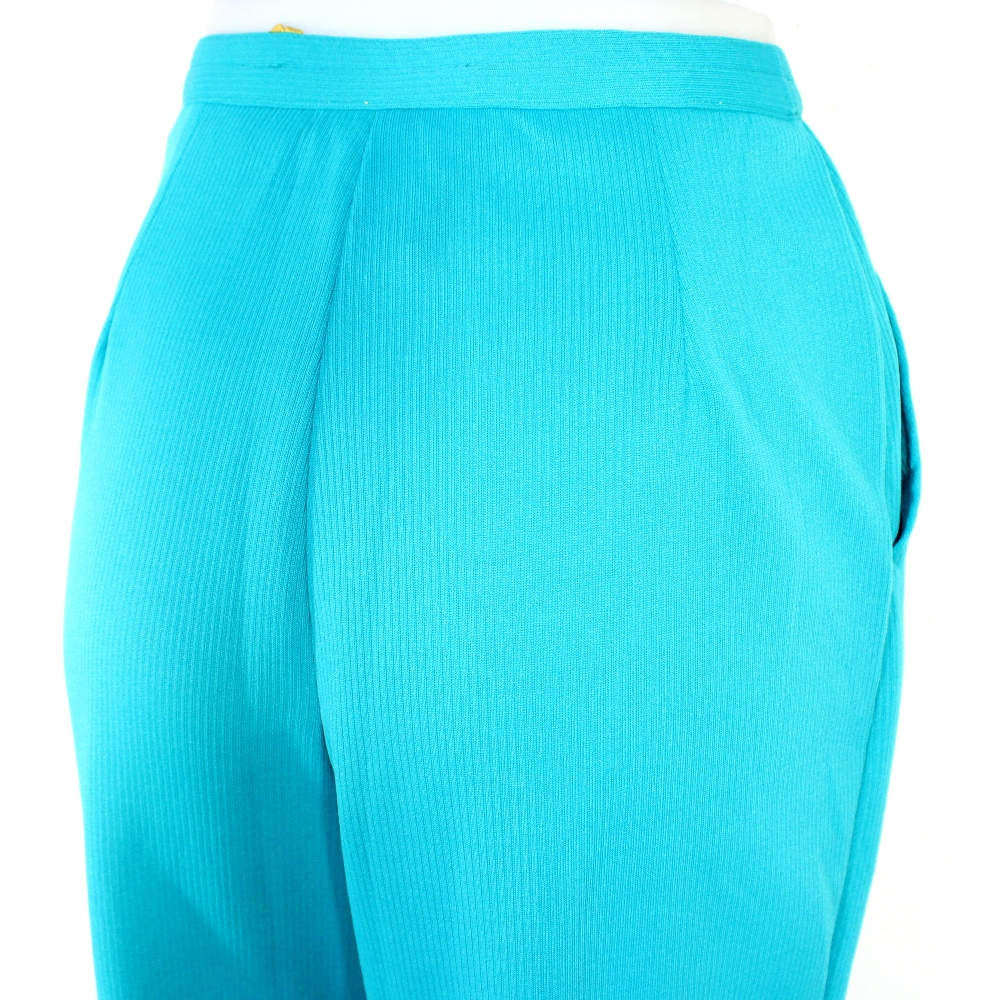 Voir photo 3 de Pantalon Femme Vert Vintage Taille Estimé 36 Pantalon Femme Vert Vintage Taille Estimé 36 Bon état reconditionné photo 3