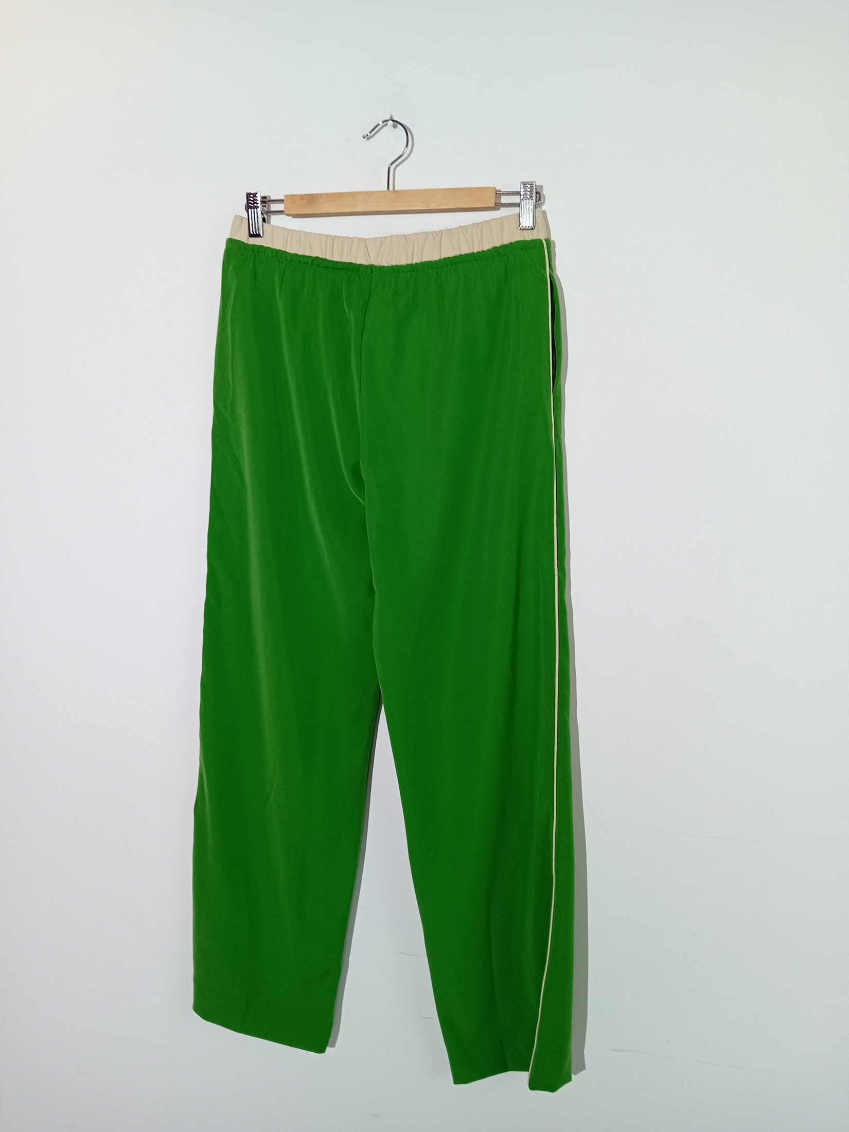 Voir photo 2 de Pantalon Fluide Vert Zara (T5943) Pantalon Fluide Vert Zara (T5943) reconditionné photo 2