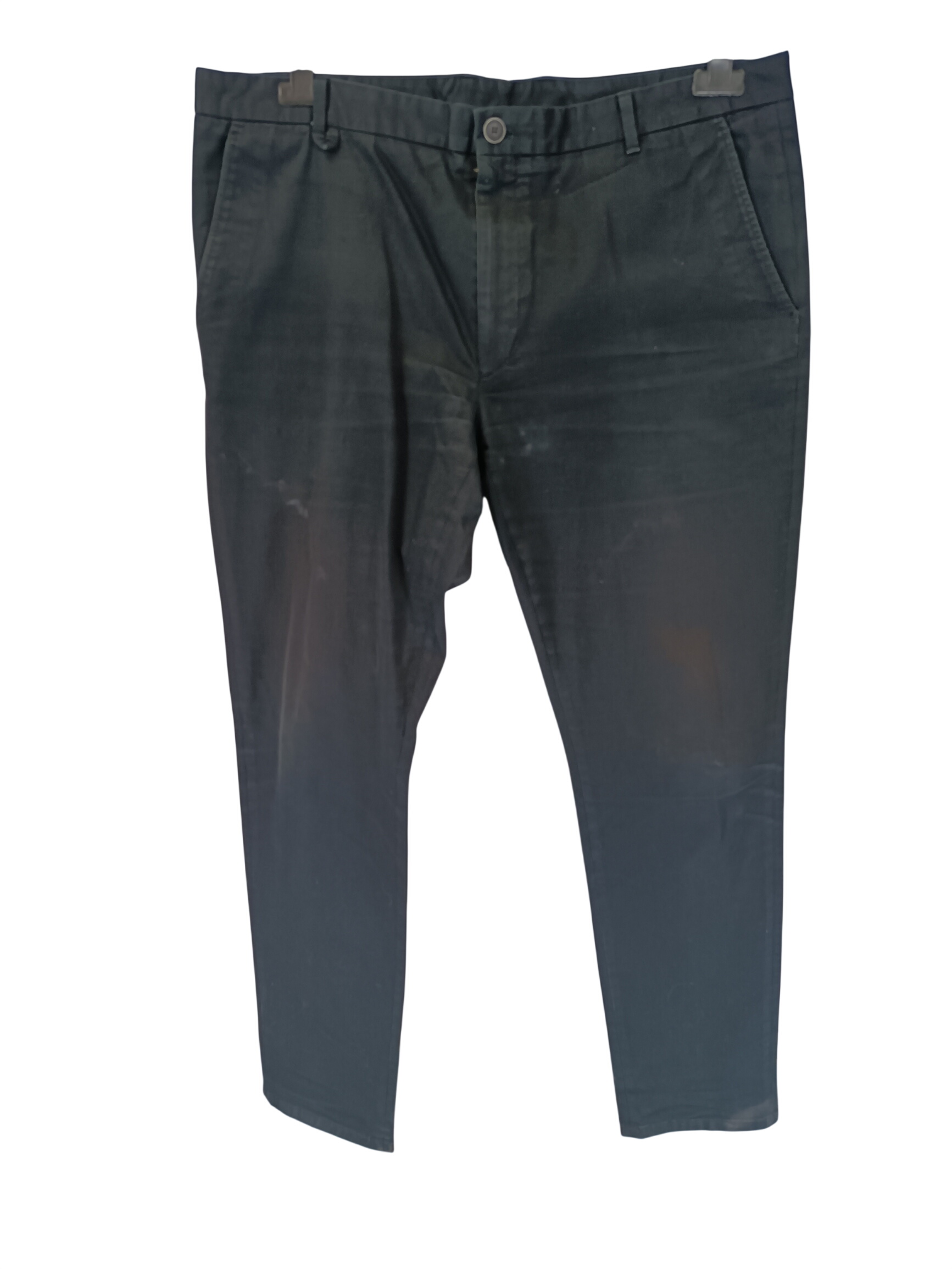 Acheter Pantalon Hugo Boss noir coupe droite slim casual taille 52 Bon état - 10,00 € Pantalon Hugo Boss noir coupe droite slim casual taille 52 Bon état reconditionné disponible sur Label Emmaüs