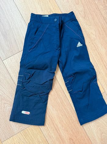 Pantalon imperméable Adidas marine en 3ans Très bon état reconditionné (offre indisponible)