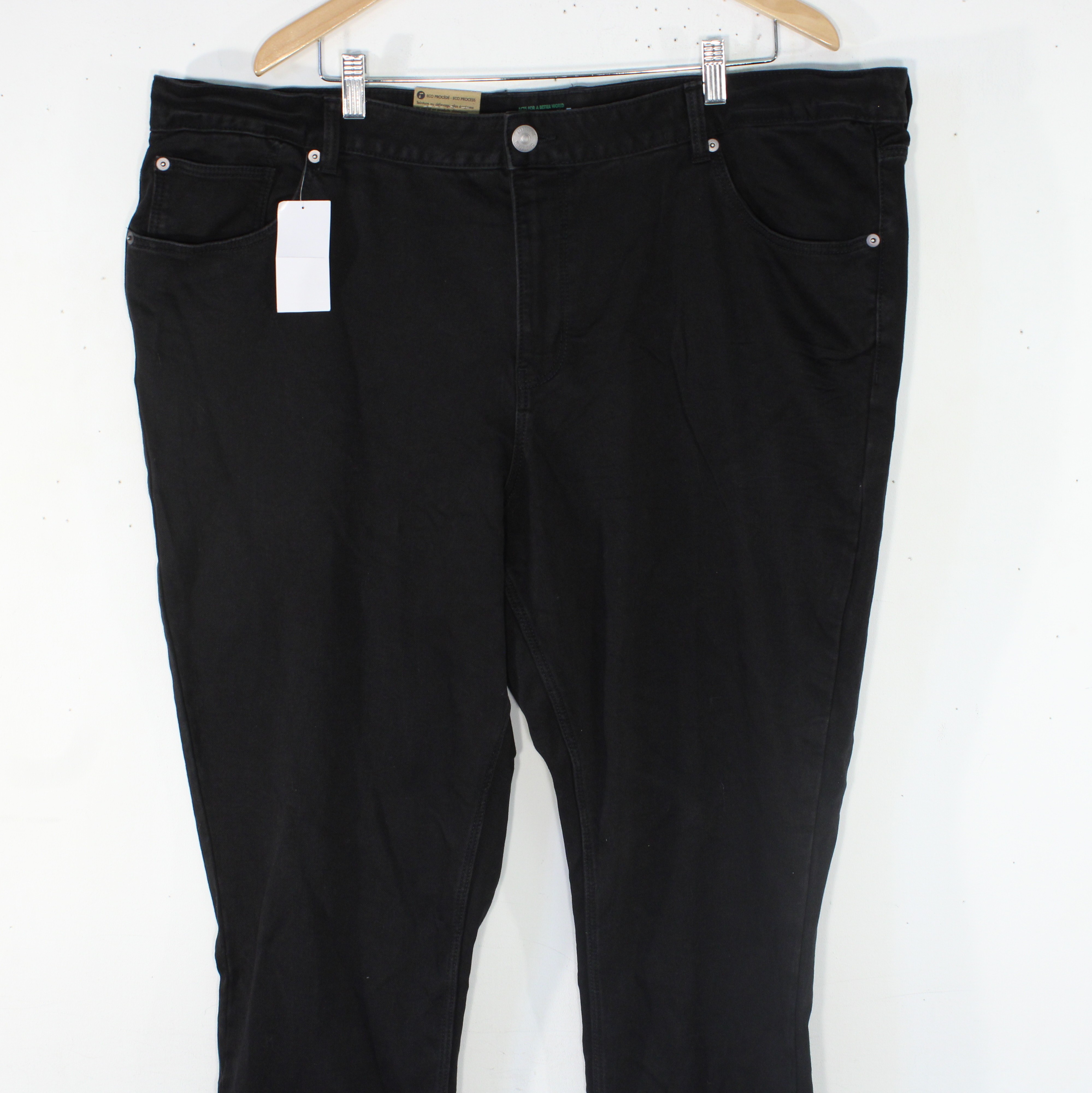 Voir photo 4 de Pantalon Jean's Femme Noir KIABI Taille 56 Pantalon Jean's Femme Noir KIABI Taille 56 Parfait état reconditionné photo 4
