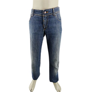 Pantalon jeans bleu - Femme - Armani Jeans - Taille 36 Très bon état - 13,45 € Pantalon jeans bleu - Femme - Armani Jeans - Taille 36 Très bon état reconditionné disponible sur Label Emmaüs