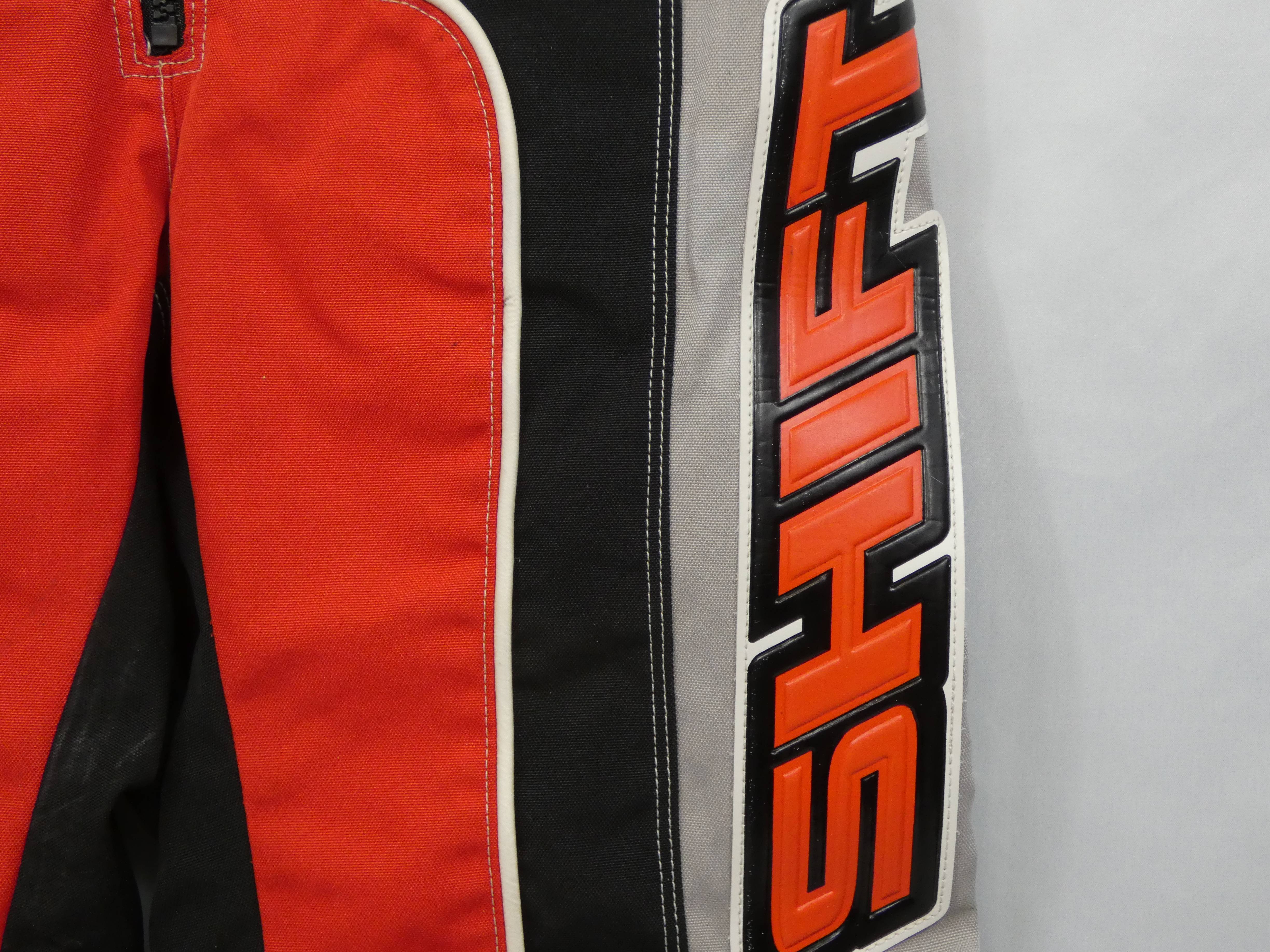 Voir photo 2 de Pantalon moto Shift Taille 36 Pantalon moto Shift Taille 36 Très bon état reconditionné photo 2