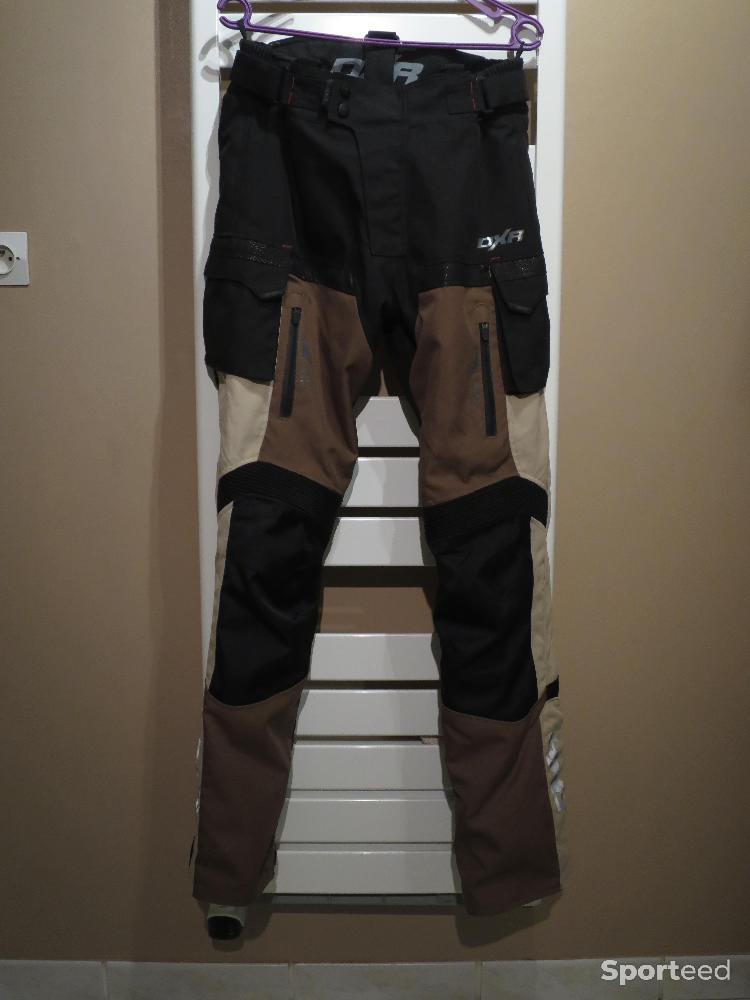 Pantalon Moto « Touring/Aventure » Toutes saisons - DXR ROADTRIP - Noir / Beige – Taille S Très bon état reconditionné disponible sur Sporteed