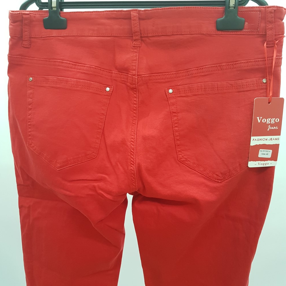 Voir photo 5 de Pantalon rouge vif - VOGGO - Taille 48 Pantalon rouge vif - VOGGO - Taille 48 Parfait état reconditionné photo 5